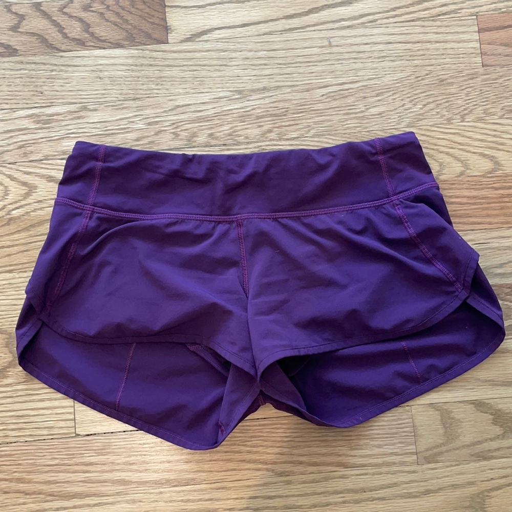 Lululemon short shorts